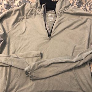 Nike men’s lot-1/4 zips and pants!